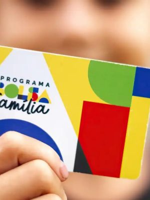 A Caixa Econômica Federal paga nesta quinta-feira (30) a parcela de janeiro do novo Bolsa Família aos beneficiários com Número de Inscrição Social (NIS) de final 9